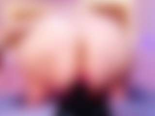 aurora-mr's Live Sex Cam Show