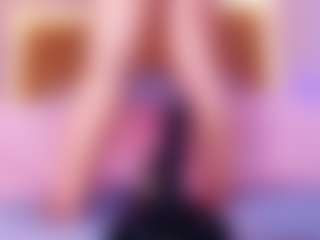 aurora-mr's Live Sex Cam Show