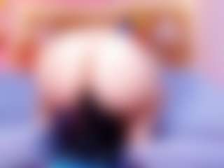 Live cam show with aurora-mr - Double Penetration on SquirtSoMuch