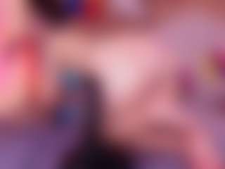 aurora-mr's Live Sex Cam Show