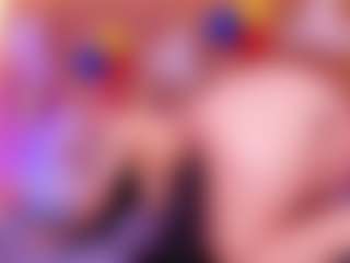 aurora-mr's Live Sex Cam Show