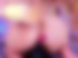 aurora-mr MILF webcam performer live streaming