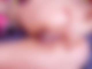 aurora-mr's Live Sex Cam Show