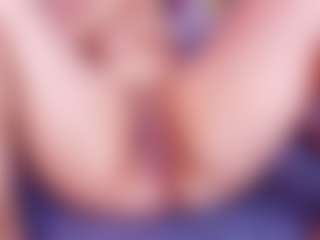 aurora-mr's Live Sex Cam Show