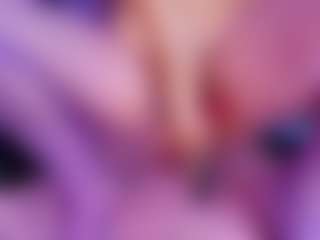aurora-mr's Live Sex Cam Show