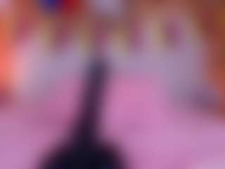 aurora-mr's Live Sex Cam Show