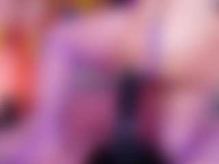 aurora-mr's Live Sex Cam Show