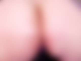 aurora-mr's Live Sex Cam Show