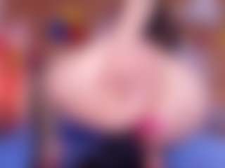 Live cam show with aurora-mr - Average on Camsoda