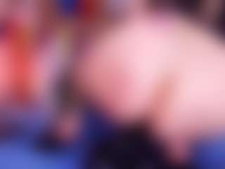 aurora-mr's Live Sex Cam Show