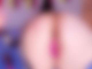 Live cam show with aurora-mr - Average on Camsoda