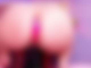 aurora-mr's Live Sex Cam Show