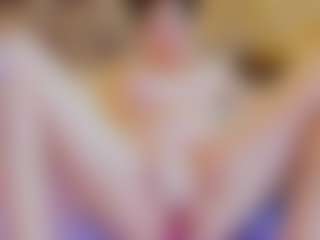 Chloe-Cortez's Live Sex Cam Show