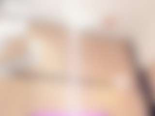 Live cam show with Chloe-Cortez - Squirt on Sex Cam Show