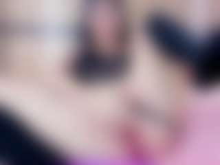 Chloe-Cortez's Live Sex Cam Show