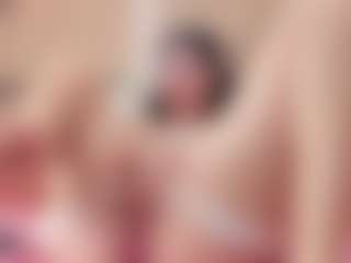 Chloe-Cortez's Live Sex Cam Show