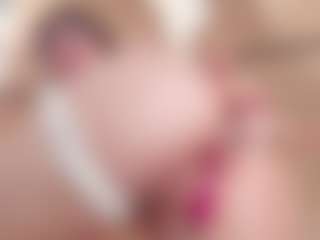 Chloe-Cortez's Live Sex Cam Show