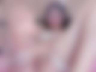 Chloe-Cortez's Live Sex Cam Show