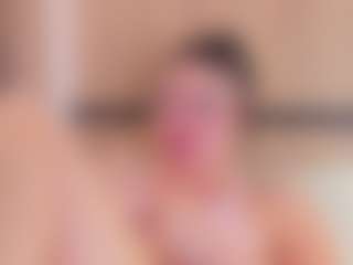 Chloe-Cortez's Live Sex Cam Show