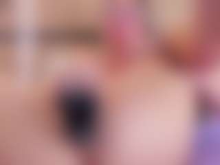 Live cam show with Chloe-Cortez - Anal Teen (18+) on Taboo Cams XXX
