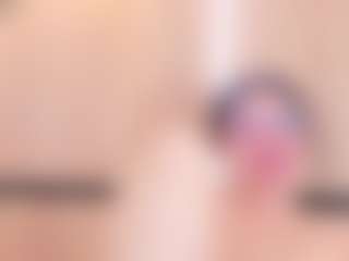 Live cam show with Chloe-Cortez - Erotic Dance on Camsoda