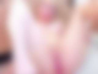 Live cam show with Chloe-Cortez - Dildo on Camsoda