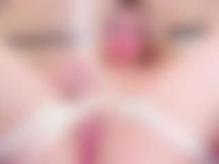 Chloe-Cortez's Live Sex Cam Show
