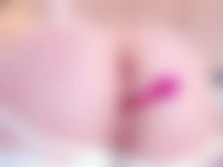 Chloe-Cortez's Live Sex Cam Show