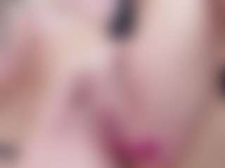 Chloe-Cortez's Live Sex Cam Show