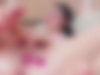 Live cam show with Chloe-Cortez - Teen (18+) on sexylive.show
