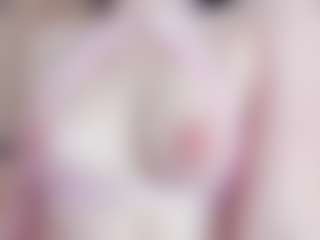 Live cam show with Chloe-Cortez - Blackcock on Gym Cam Girls