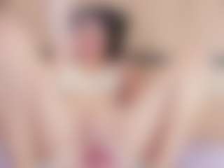 Chloe-Cortez's Live Sex Cam Show