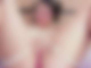 Live cam show with Chloe-Cortez - Dildo on Dolls Live