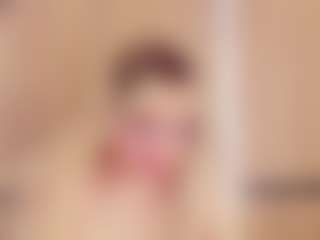 Live cam show with Chloe-Cortez - Petite on CamwithHer