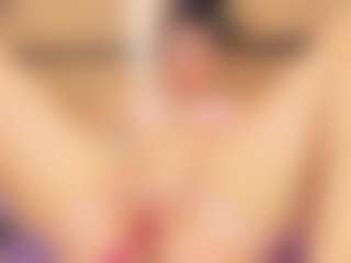 Live cam show with Chloe-Cortez - Small Tits on Camsoda