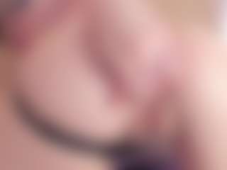 Chloe-Cortez's Live Sex Cam Show