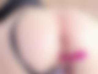 Chloe-Cortez's Live Sex Cam Show
