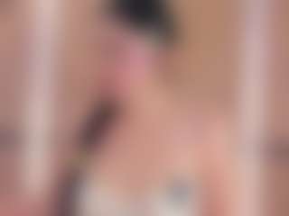 Live cam show with Chloe-Cortez - Blackcock on SmokeAndPoke