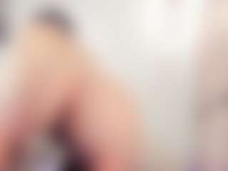 Chloe-Cortez's Live Sex Cam Show