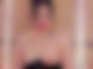 Live cam show with Chloe-Cortez - College on Hubzter Live