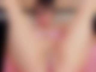 Live cam show with Chloe-Cortez - Small Tits on CamwithHer