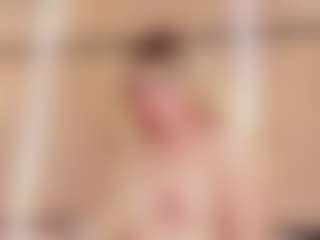 Live cam show with Chloe-Cortez - Brown Eyes on live18s.com
