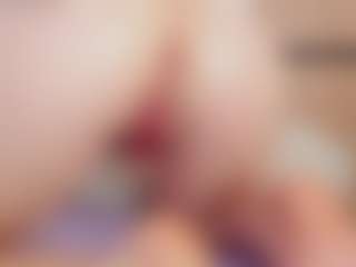 Live cam show with Chloe-Cortez - Petite on galaxygirlnitro.com
