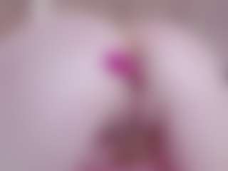 Live cam show with Chloe-Cortez - Ahegao on Camsoda