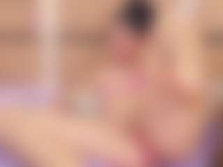 Live cam show with Chloe-Cortez - Latina Petite on Camsoda | colombia