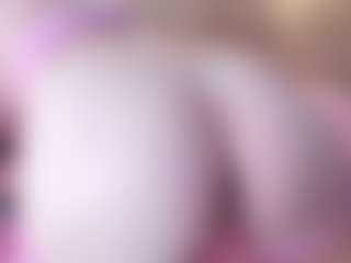 Live cam show with Chloe-Cortez - Fuck Machine on CamSodaAdn