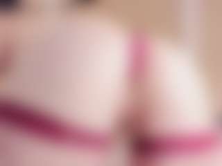 Live cam show with Chloe-Cortez - Erotic Dance on CamwithHer