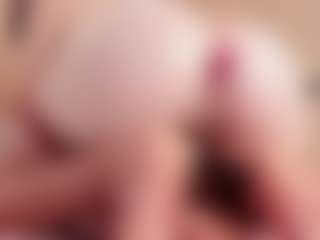Live cam show with Chloe-Cortez - Amateur on Camming Site