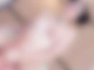 Live cam show with Chloe-Cortez - Cute on Camsoda