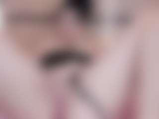 Chloe-Cortez's Live Sex Cam Show